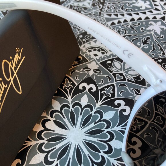 Maui Jim Nahiku MJ 436 05 White Pearl Frame POLARIZED Lens Sunglass Women's New - Picture 7 of 16